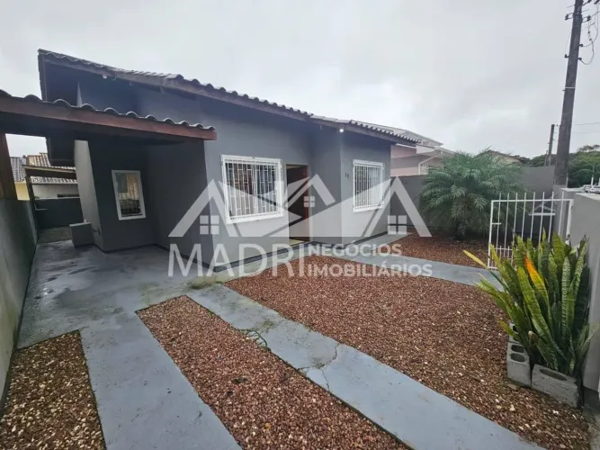 Casa de 02 dormitórios para alugar por R$2.800 no Bela Vista em Palhoça/SC