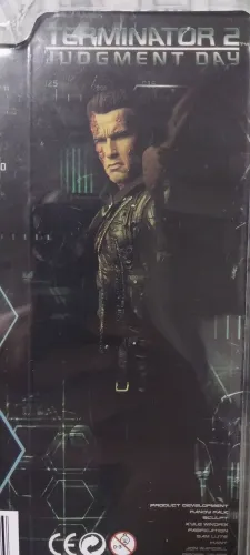 Boneco exterminador t 800 