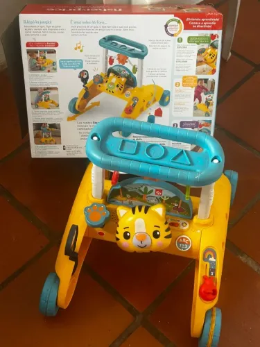Andador / Centro de Atividades Fisher-Price - Selva Interativa