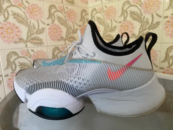 Tenis Nike superRep original