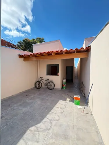 Vende se Casa Bairro Novo Jaraguá 2 quartos Documentação Grátis