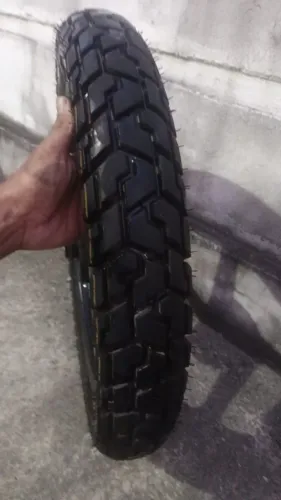 Pneu pra moto