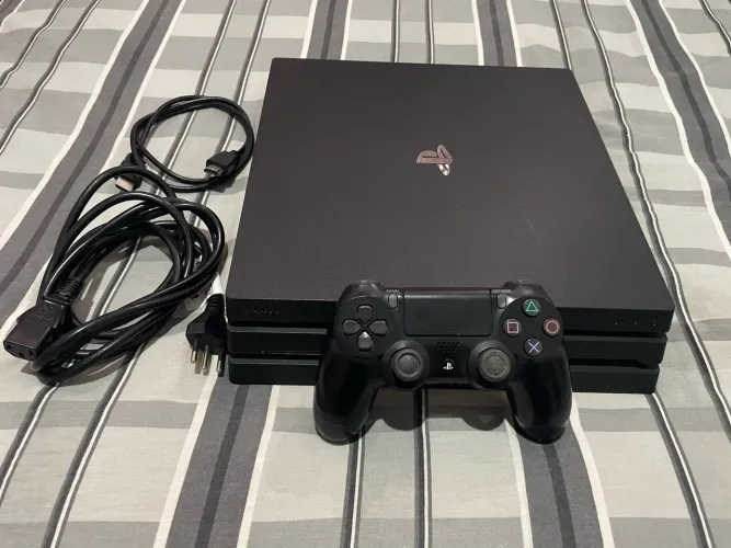 Ps4 pro 1T