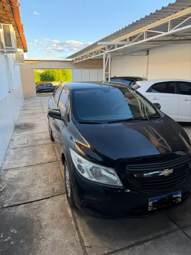 Chevrolet Onix JOY Hatch 1.0 8V Flex Mec. 4P 2017