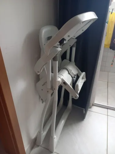 CADEIRA DE ALIMENTAÇÃO PARA BEBÊ
