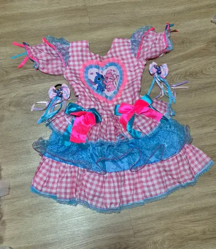 Vestido caipira luxo stitch com 2 laços