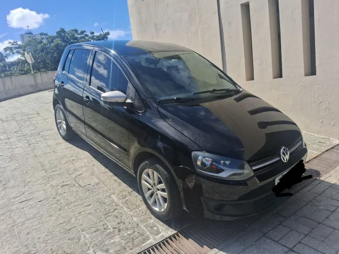 Volkswagen Fox 1.0 MI Total Flex 8V 5P 2013