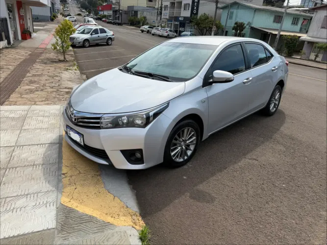 Toyota Corolla XEI 2.0 Flex 16V Aut. 2016