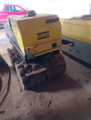 Rolo Pé de Carneiro LP 8504 da Atlas Copco ano 2017 - com controle remoto
