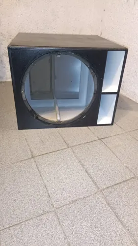 caixa projetada para subwoofer taramps sl 3k1 18 polegadas