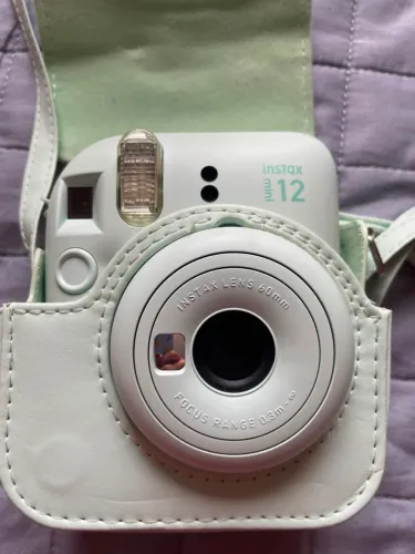 Instax mini 12 quase nunca usada!