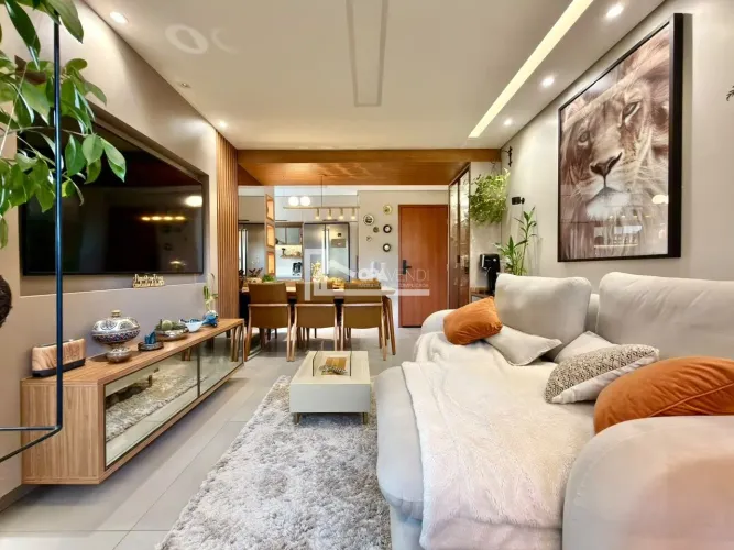 Apartamento Reformado com Planejados à Venda no Bairro Rio Branco, 2 Quartos, Suíte, 1 Vag
