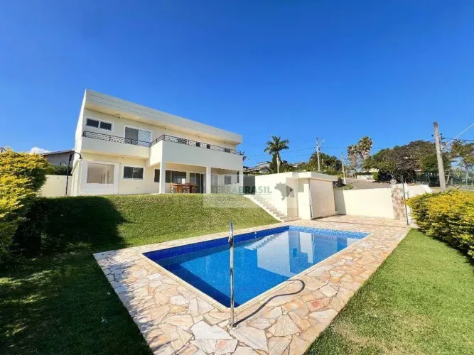 Sobrado com 3 dormitórios para alugar, 319 m² por R$ 10.089,00/mês - Vale do Sol - Bom Jes