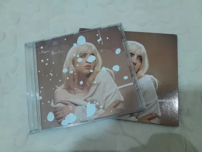 Splatter paint cd billie eilish happier than ever