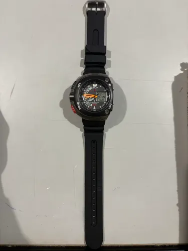 Relógio citzen aqualand meia lua 