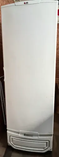 Freezer Vertical Gelopar 