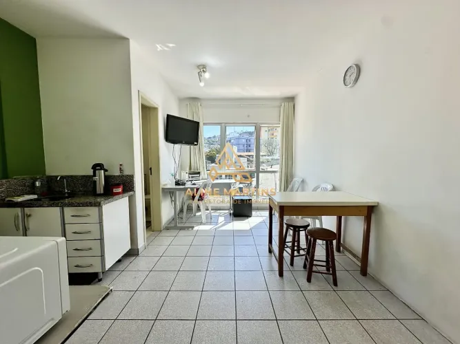 Sala Comercial na Trindade!