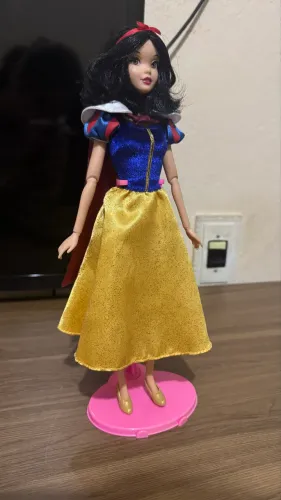 Boneca Branca de neve Disney
