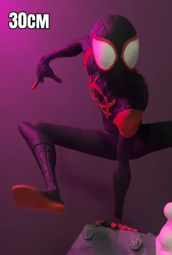 Action Figure Diorama Spider-Man Miles Morales 30cm de altura 3D pintura PVA Fosco
