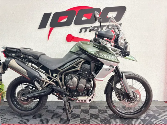TRIUMPH TIGER 800 XCX