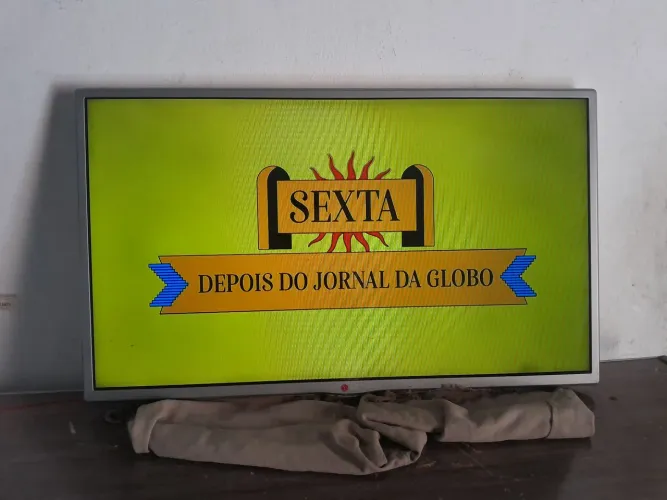 Tv Lg "32" Polegadas