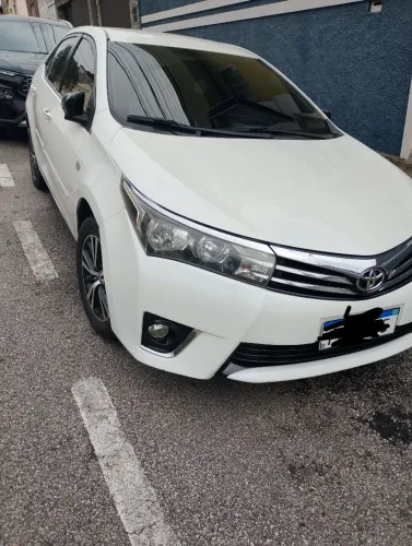 Toyota Corolla Altis 2.0 Flex 16V Aut. 2015