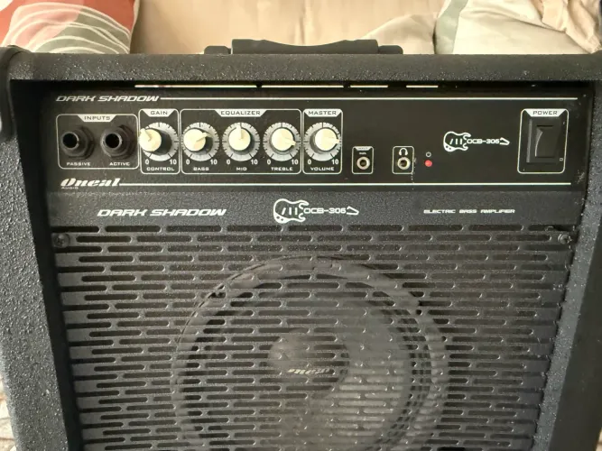 Amplificador contrabaixo Oneal OCB306DS