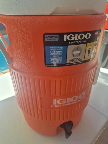 Colher Igloo 18litros