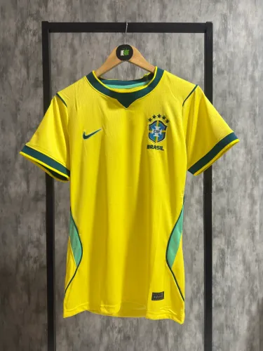Camisa feminina do Brasil em promoção - leia a descrição