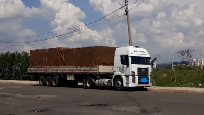 Vendo Cavalo Mecânico 19320 + Carreta