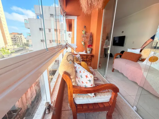 Apartamento para Locação Anual na Enseada no Guarujá / QVista Inteligência Imobiliária Gua