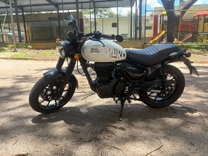 Apenas 1.150km! Hunter 350 Royal Enfield