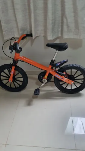 Vendo bicicleta infantil sem rodinhas