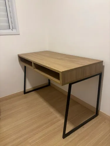 Vendo mesa de escritório