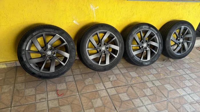 Jogo de Rodas do Jetta 2019 tsi