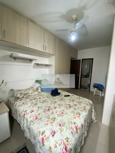 Apto mobiliado pra locação na Pelinca com 2 quartos sendo 1 suíte