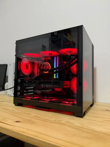 PC Gamer - RTX 5060 Ti / AMD Ryzen 7 5700X / 16GB XPG / SSD 480GB