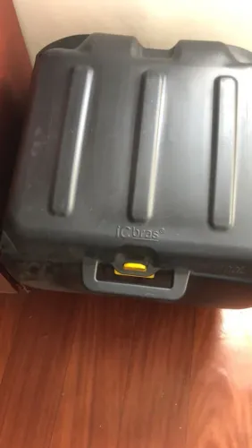Baú plástico 100L