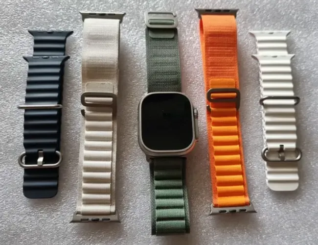 Apple Watch Ultra 1 - Titânio 49 mm | Excelente Estado | Único Dono | 5 Pulseiras