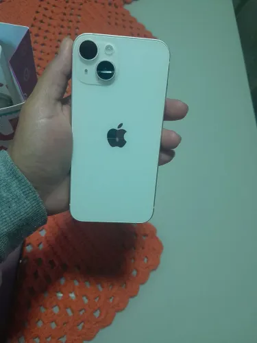 Celular iPhone 14