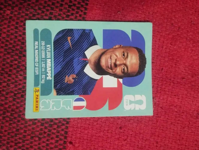 Figurinha rara do Mbappé do álbum da copa 2026 Panini