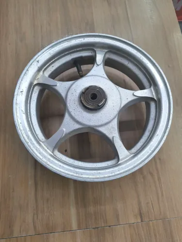 Roda dianteira Burgman 125