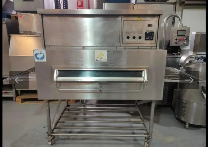 Vendo forno esteira Midlley by Marshall