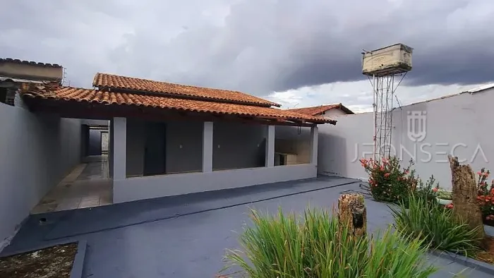Casa Terrea - 2Q - Quintal Amplo - Prox Vereda das Buritis