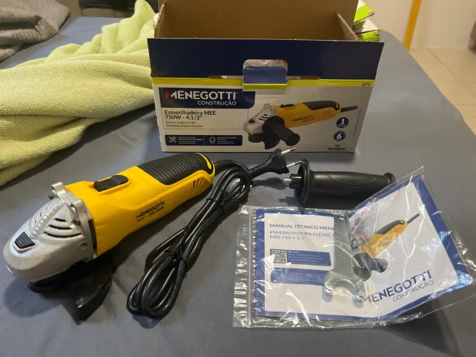Esmerilhadeira Menegotti 750W 4.1/2? 127V