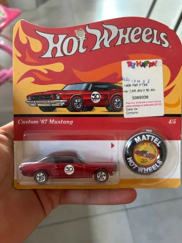 Miniatura Hotwheels Custom ?67 Mustang 50 anos Hotwheels