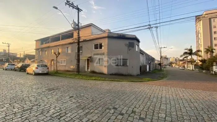 APARTAMENTO no ANITA GARIBALDI com 1 quartos para LOCAÇÃO, 45 m²