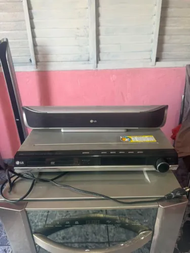 Vendo home theater da LG