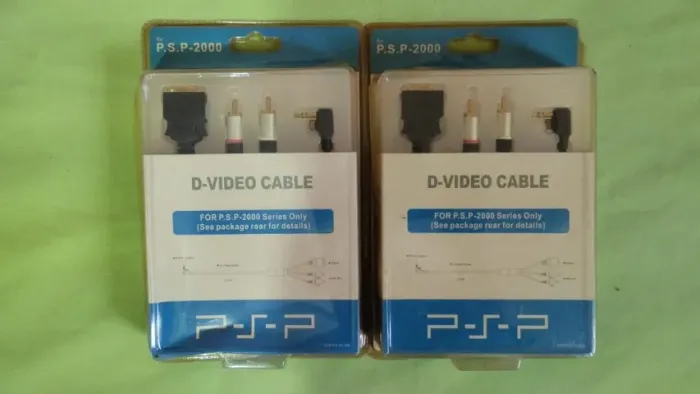 cabo de áudio e vídeo do psp-2000 (favor ler o anúncio )