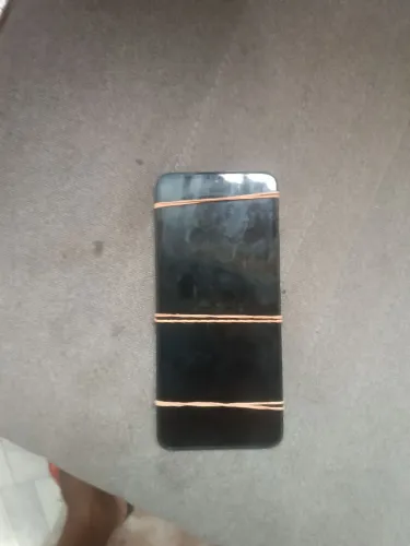 Redmi 14c só pra aproveitar peças problema na placa mãe
